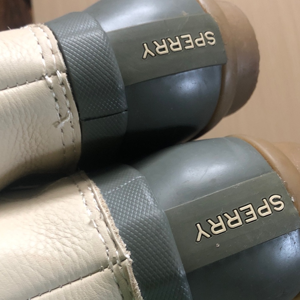 Sperry boots - Picture 2 of 14